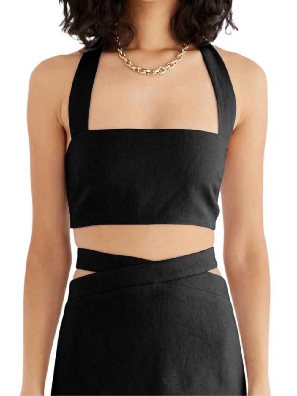 LIKE NEW RUMER avalon crop top in black Large